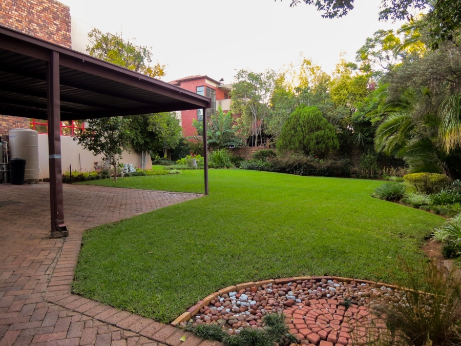 4 Bedroom Property for Sale in Heuwelsig Free State